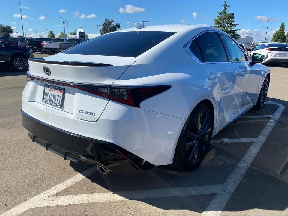 2022 Lexus IS 3rd Gen - Image 4 of 4