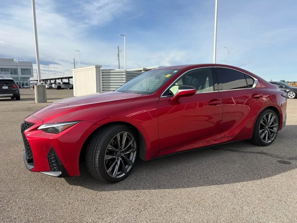 2022 Lexus IS 3rd Gen - Image 4 of 18
