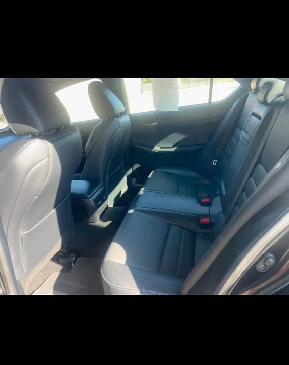 2022 Lexus IS 3rd Gen - Image 7 of 8