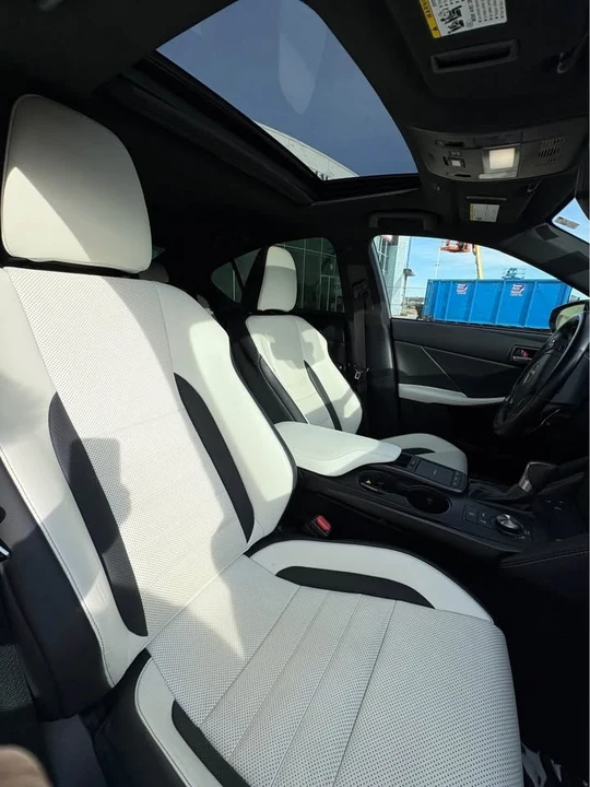 2022 Lexus IS 3rd Gen - Image 8 of 18
