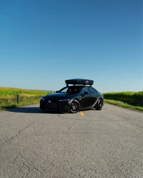 2022 Lexus IS 3rd Gen - Image 2 of 6