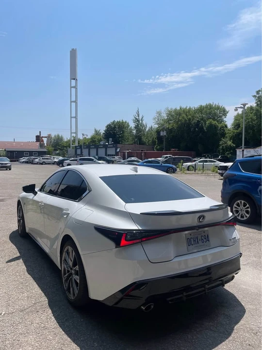 2022 Lexus IS 3rd Gen - Image 3 of 10