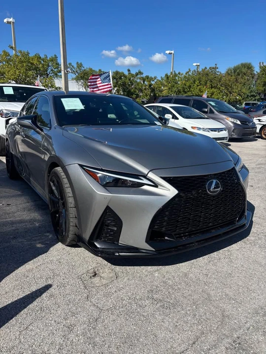 2022 Lexus IS 3rd Gen - Image 2 of 6