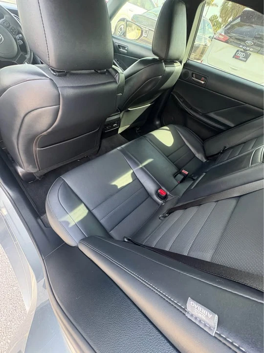 2022 Lexus IS 3rd Gen - Image 8 of 9