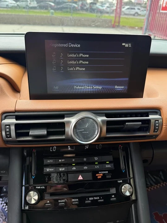 2022 Lexus IS 3rd Gen - Image 14 of 16