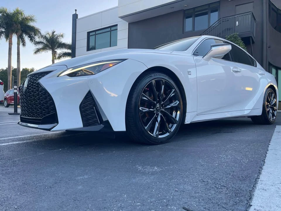 2022 Lexus IS 3rd Gen - Image 11 of 11