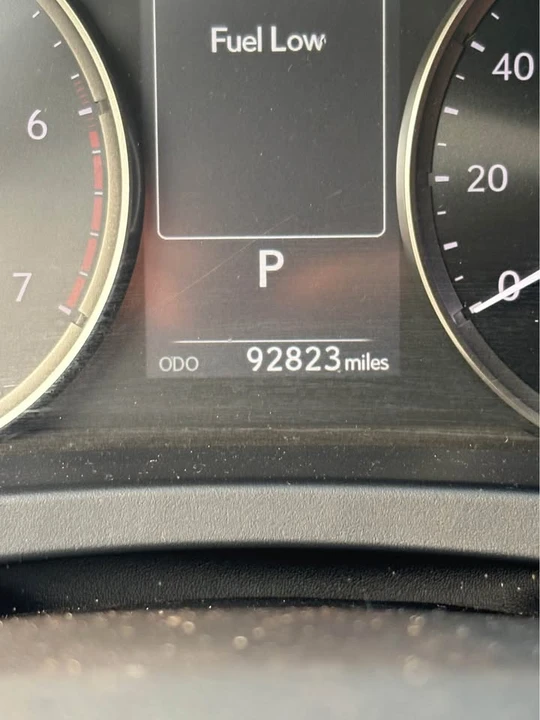 2022 Lexus IS 3rd Gen - Image 9 of 9