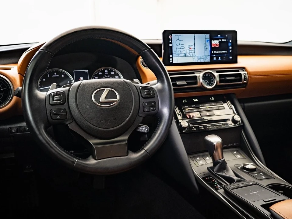 2022 Lexus IS 3rd Gen - Image 4 of 21