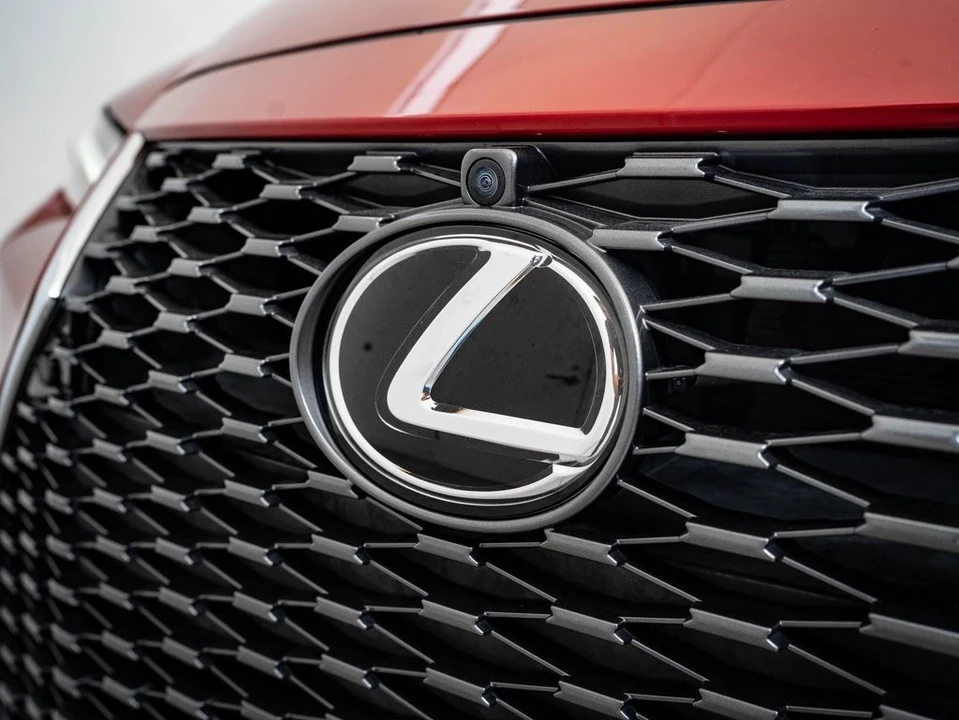 2022 Lexus IS 3rd Gen - Image 3 of 21