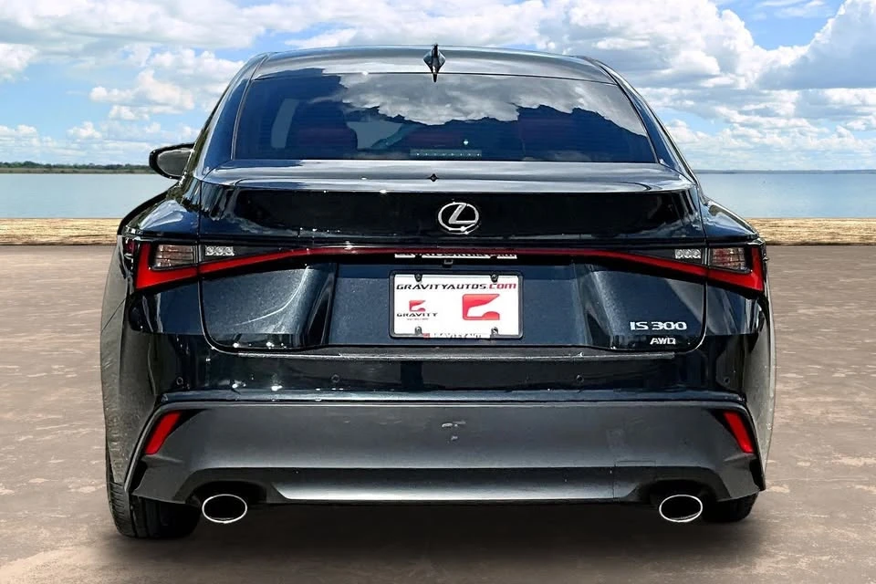 2022 Lexus IS 3rd Gen - Image 5 of 5