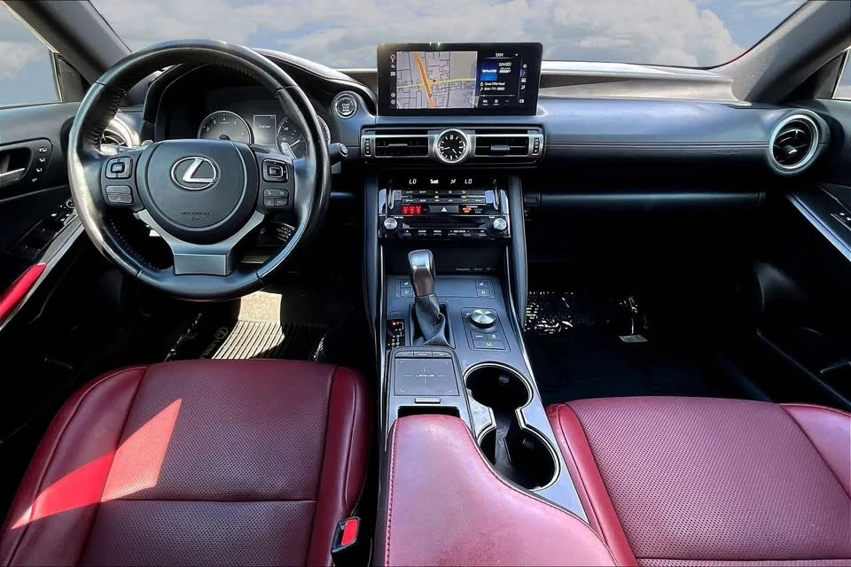 2022 Lexus IS 3rd Gen - Image 3 of 5