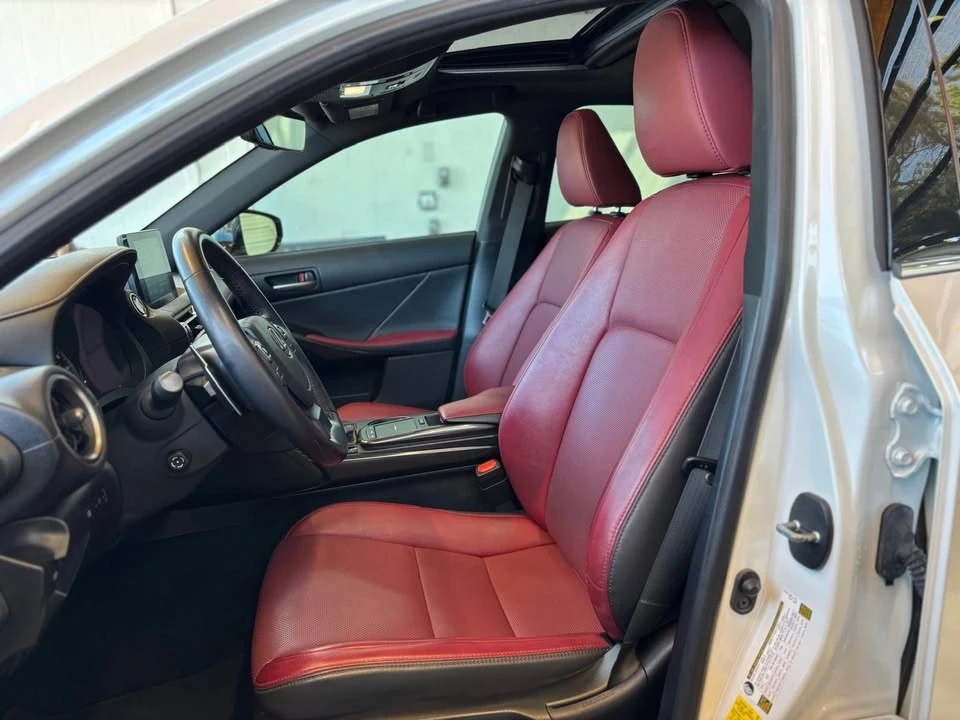 2022 Lexus IS 3rd Gen - Image 5 of 5