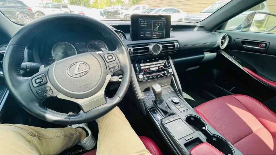 2022 Lexus IS 3rd Gen - Image 8 of 13
