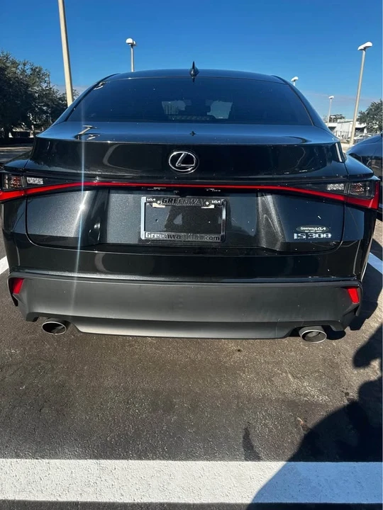 2022 Lexus IS 3rd Gen - Image 3 of 4