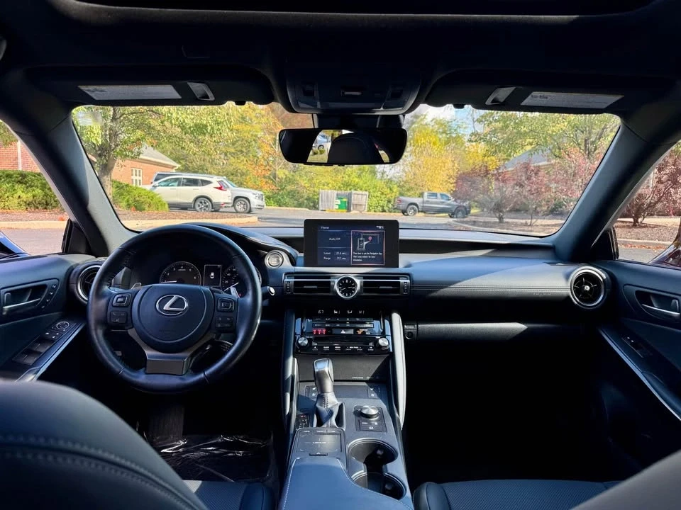 2022 Lexus IS 3rd Gen - Image 7 of 14
