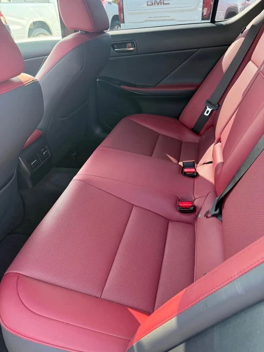 2022 Lexus IS 3rd Gen - Image 10 of 10