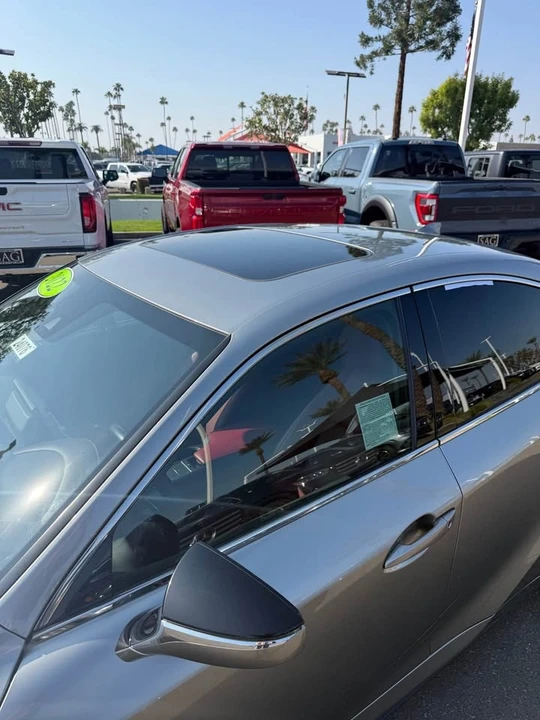 2022 Lexus IS 3rd Gen - Image 4 of 10