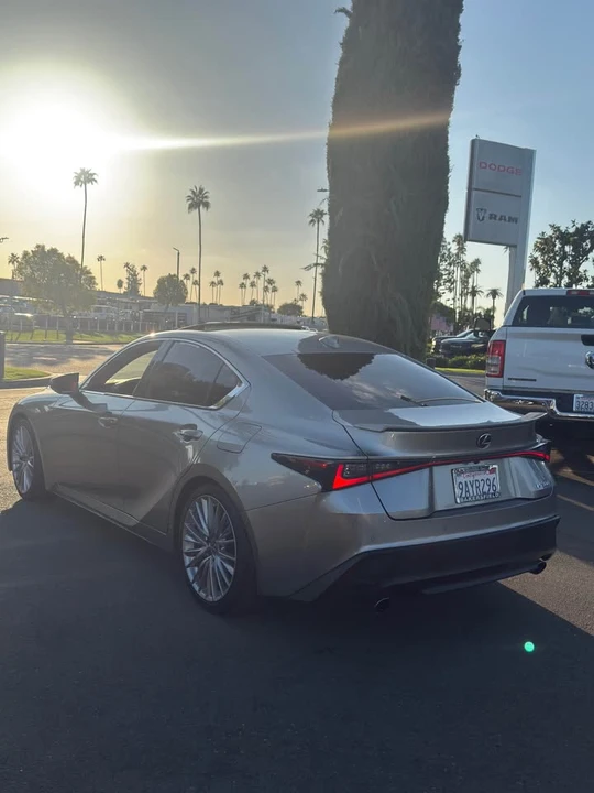 2022 Lexus IS 3rd Gen - Image 6 of 12