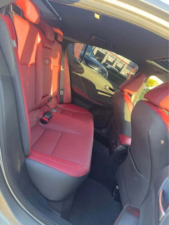 2022 Lexus IS 3rd Gen - Image 10 of 12