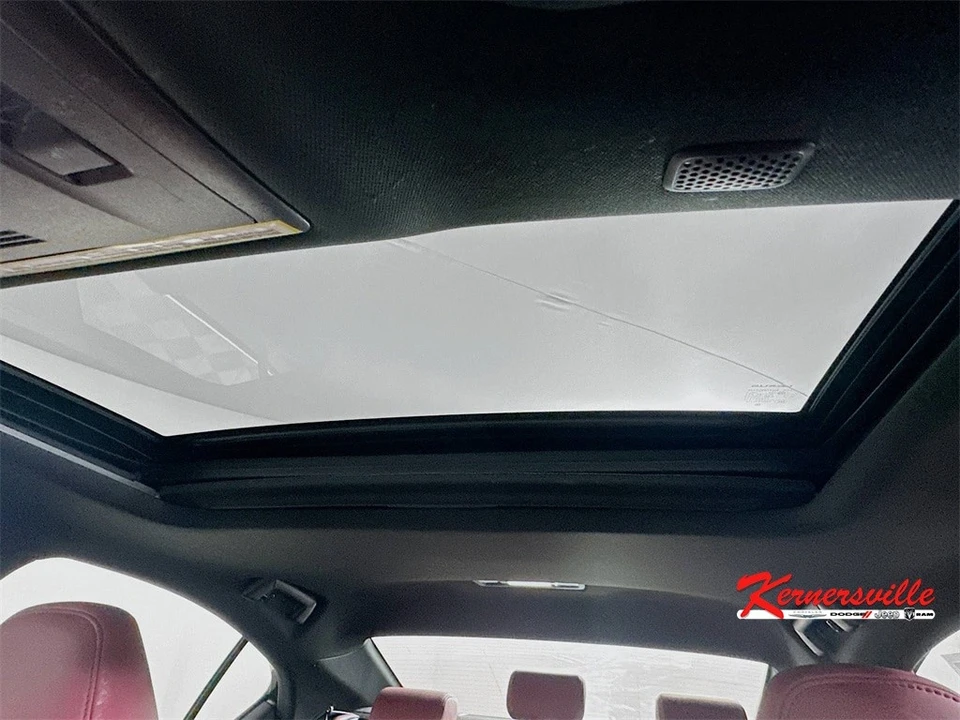 2022 Lexus IS 3rd Gen - Image 20 of 21