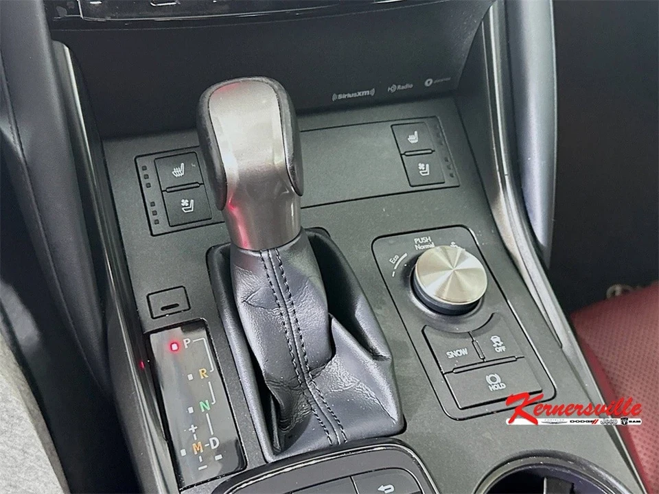 2022 Lexus IS 3rd Gen - Image 16 of 21