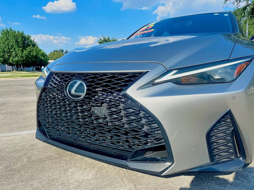 2022 Lexus IS 3rd Gen - Image 14 of 14