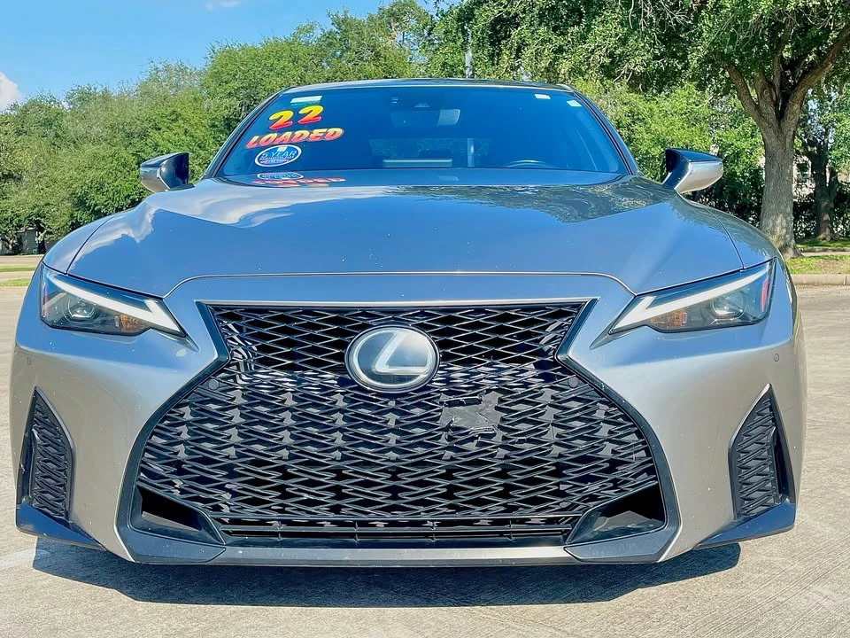 2022 Lexus IS 3rd Gen - Image 2 of 14