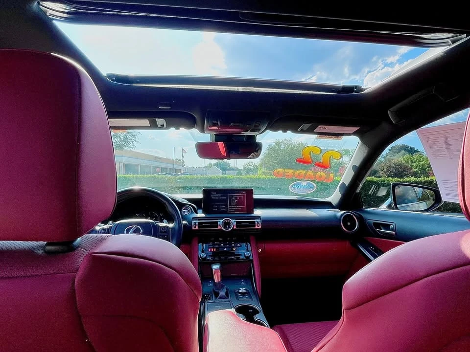 2022 Lexus IS 3rd Gen - Image 12 of 14
