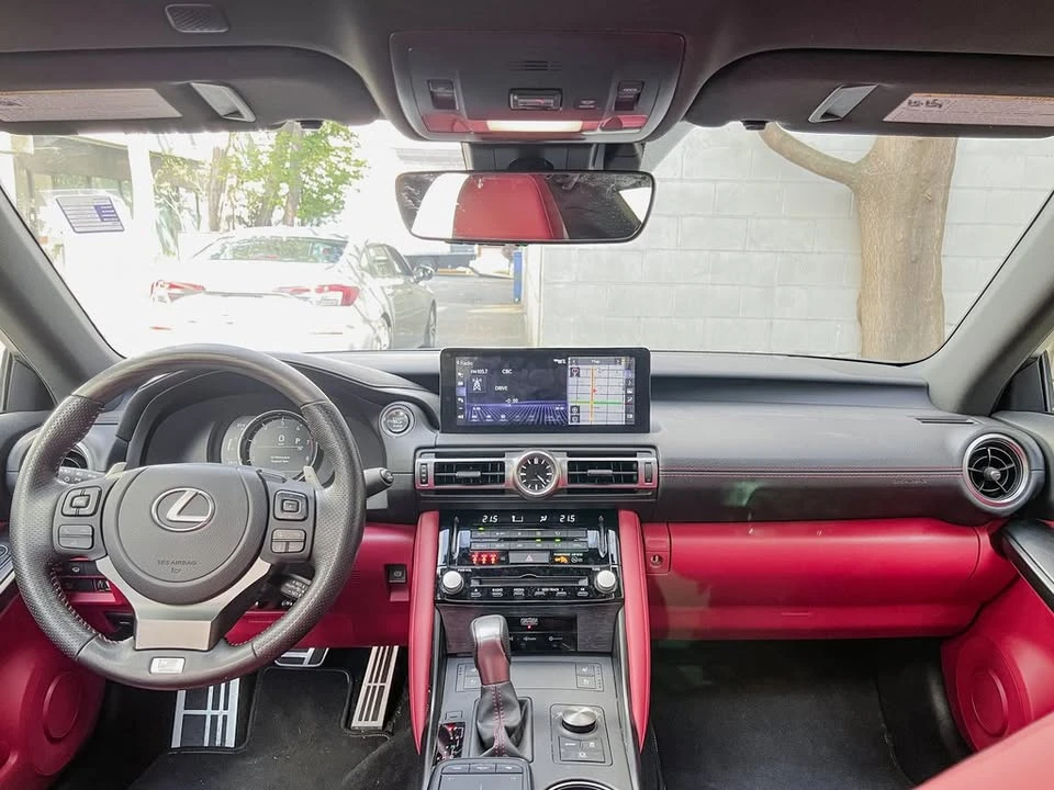 2022 Lexus IS 3rd Gen - Image 8 of 19