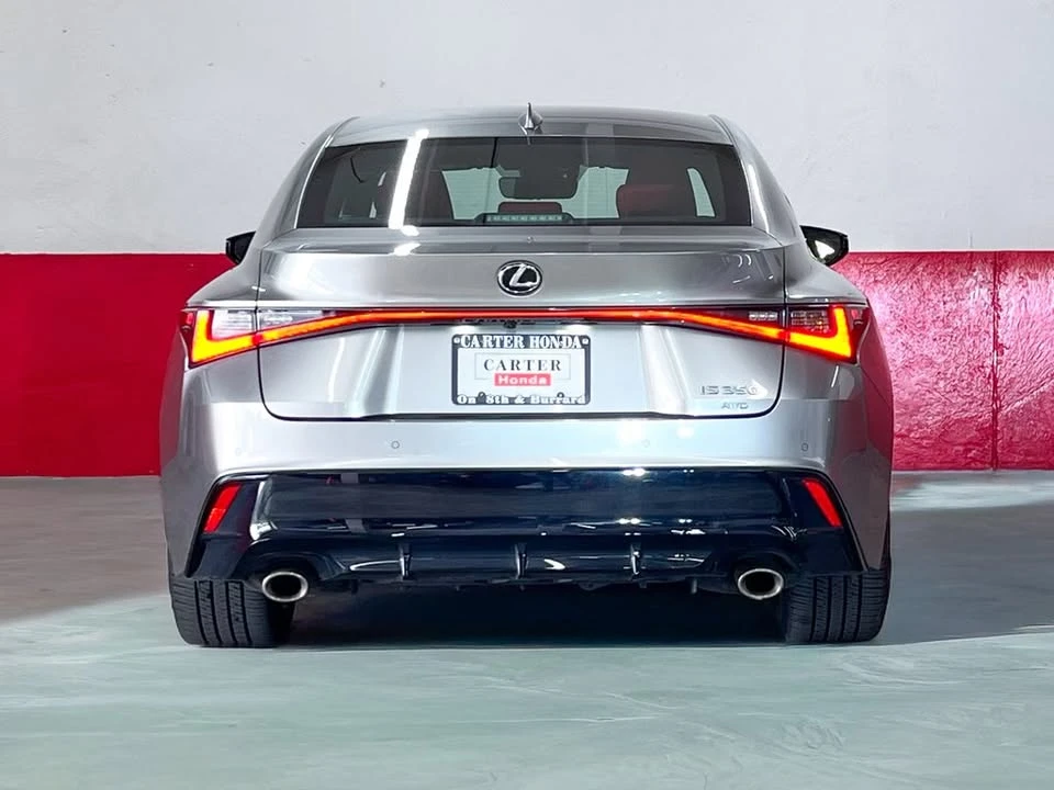 2022 Lexus IS 3rd Gen - Image 4 of 19
