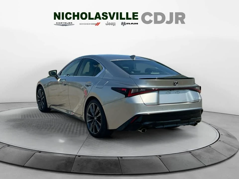 2022 Lexus IS 3rd Gen - Image 3 of 11