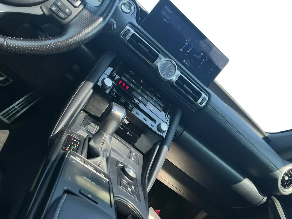 2022 Lexus IS 3rd Gen - Image 11 of 11
