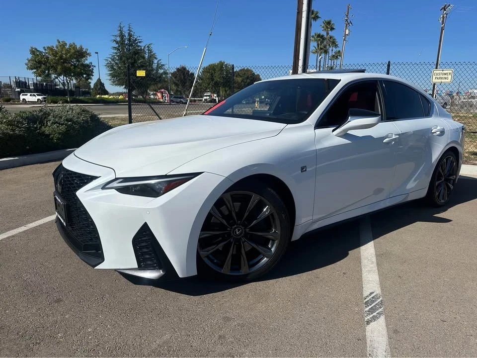 2022 Lexus IS 3rd Gen - Image 2 of 7