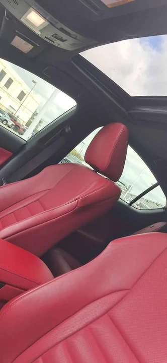 2022 Lexus IS 3rd Gen - Image 9 of 11