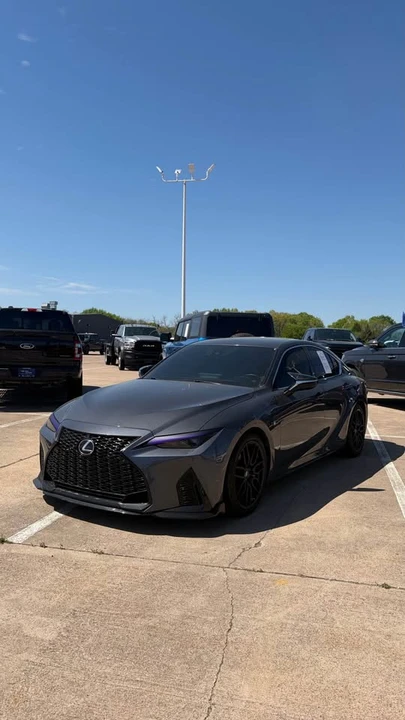 2022 Lexus IS 3rd Gen - Image 3 of 8