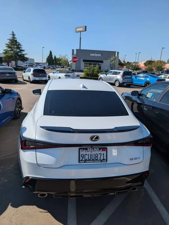 2022 Lexus IS 3rd Gen - Image 7 of 8