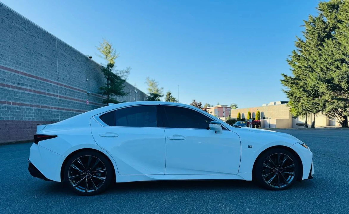 2022 Lexus IS 3rd Gen - Image 2 of 7