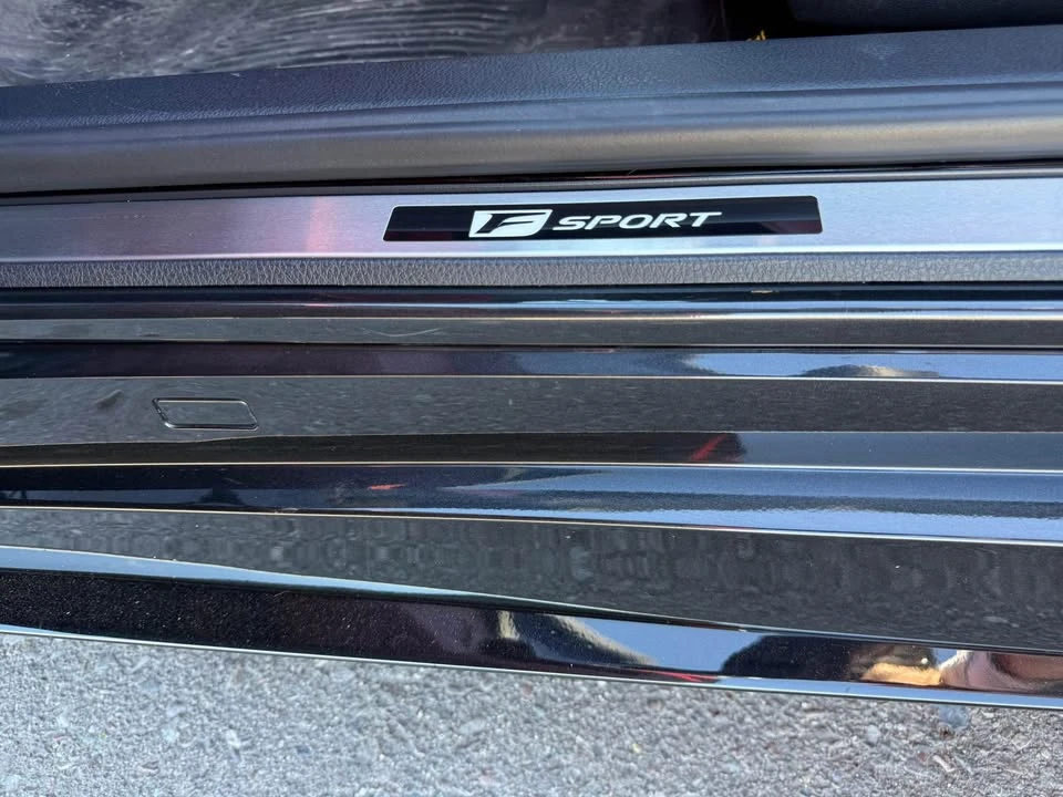 2022 Lexus IS 3rd Gen - Image 3 of 7
