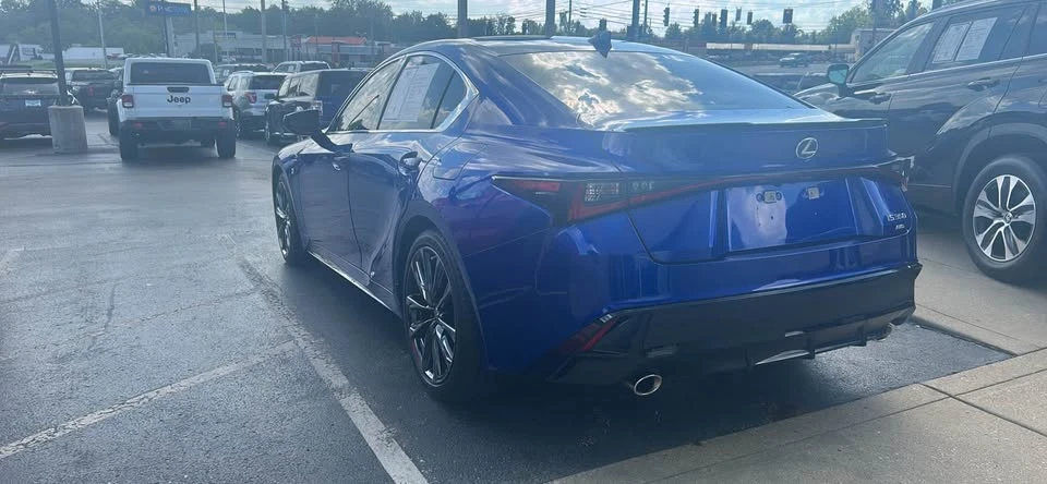 2022 Lexus IS 3rd Gen - Image 3 of 7