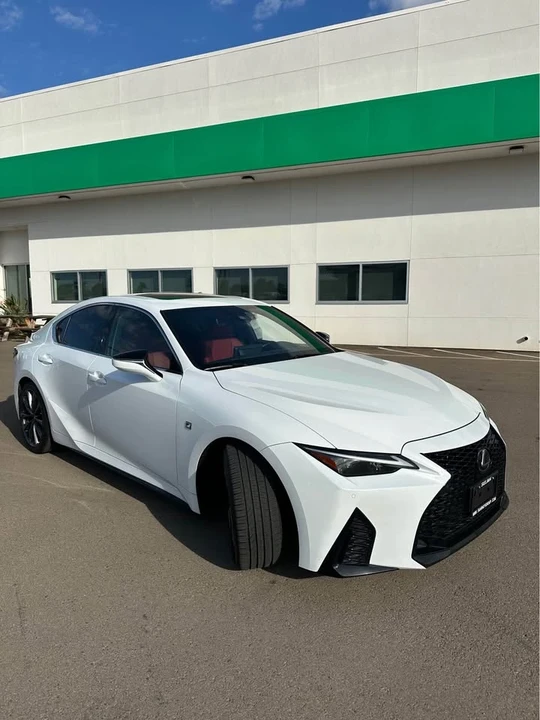 2022 Lexus IS 3rd Gen - Image 3 of 12