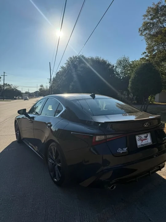 2022 Lexus IS 3rd Gen - Image 5 of 5