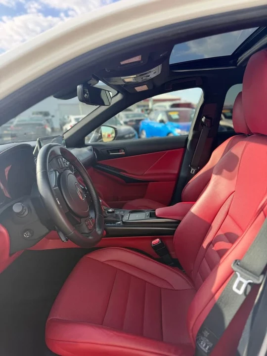 2022 Lexus IS 3rd Gen - Image 6 of 8