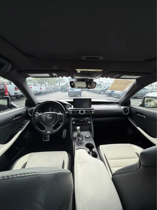 2022 Lexus IS 3rd Gen - Image 11 of 11