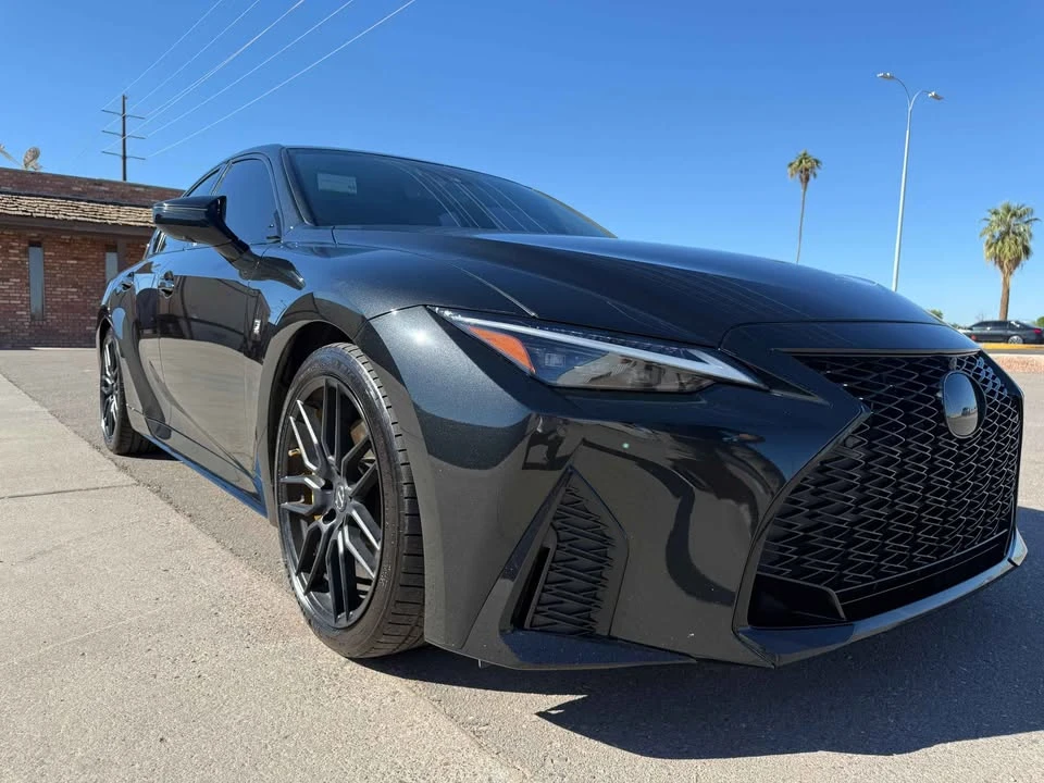 2022 Lexus IS 3rd Gen - Image 12 of 13