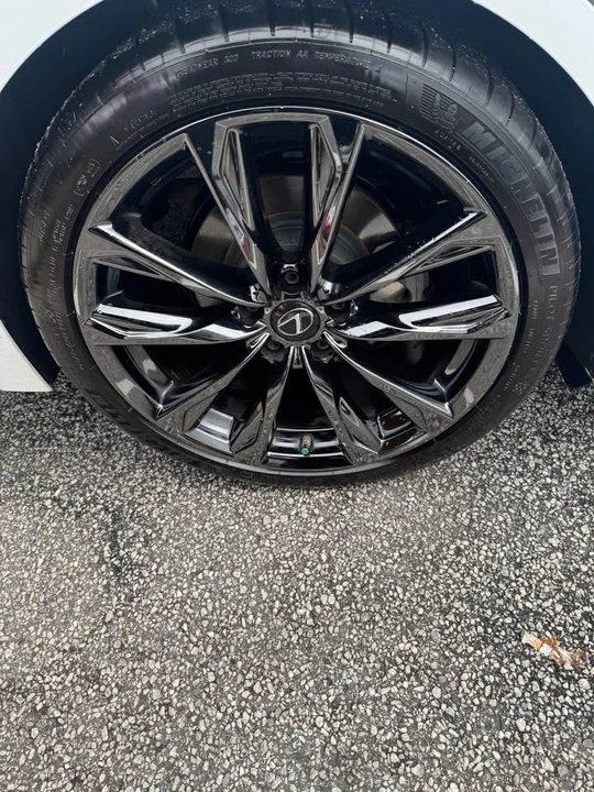 2022 Lexus IS 3rd Gen - Image 7 of 12