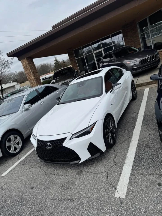 2022 Lexus IS 3rd Gen - Image 2 of 12