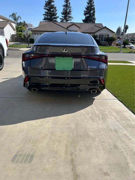2022 Lexus IS 3rd Gen - Image 3 of 10