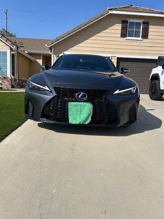 2022 Lexus IS 3rd Gen - Image 2 of 10