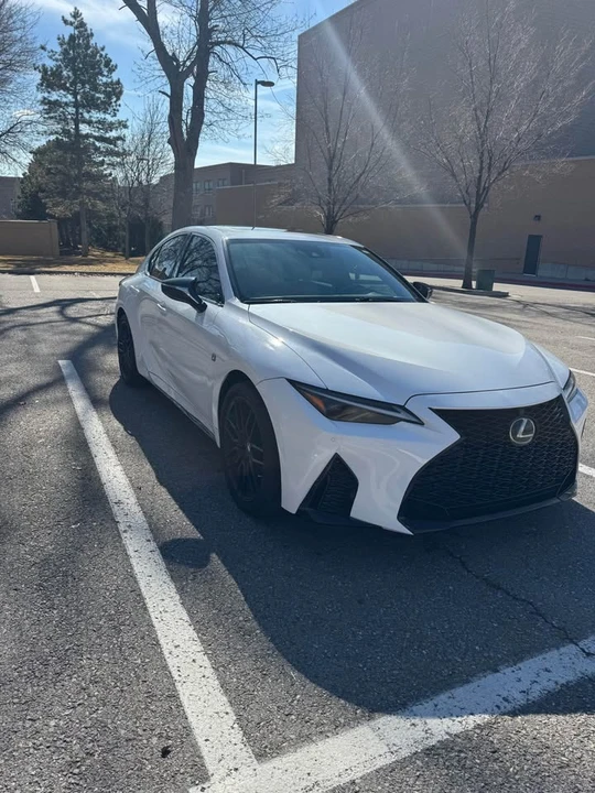 2022 Lexus IS 3rd Gen - Image 2 of 8