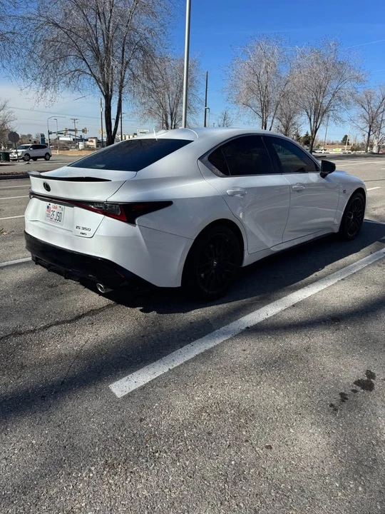 2022 Lexus IS 3rd Gen - Image 3 of 8